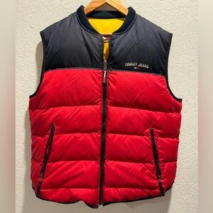 RARE Men's  TOMMY HILFIGER Reversible Puffer Down Vest M Red & Yellow w/FLAG